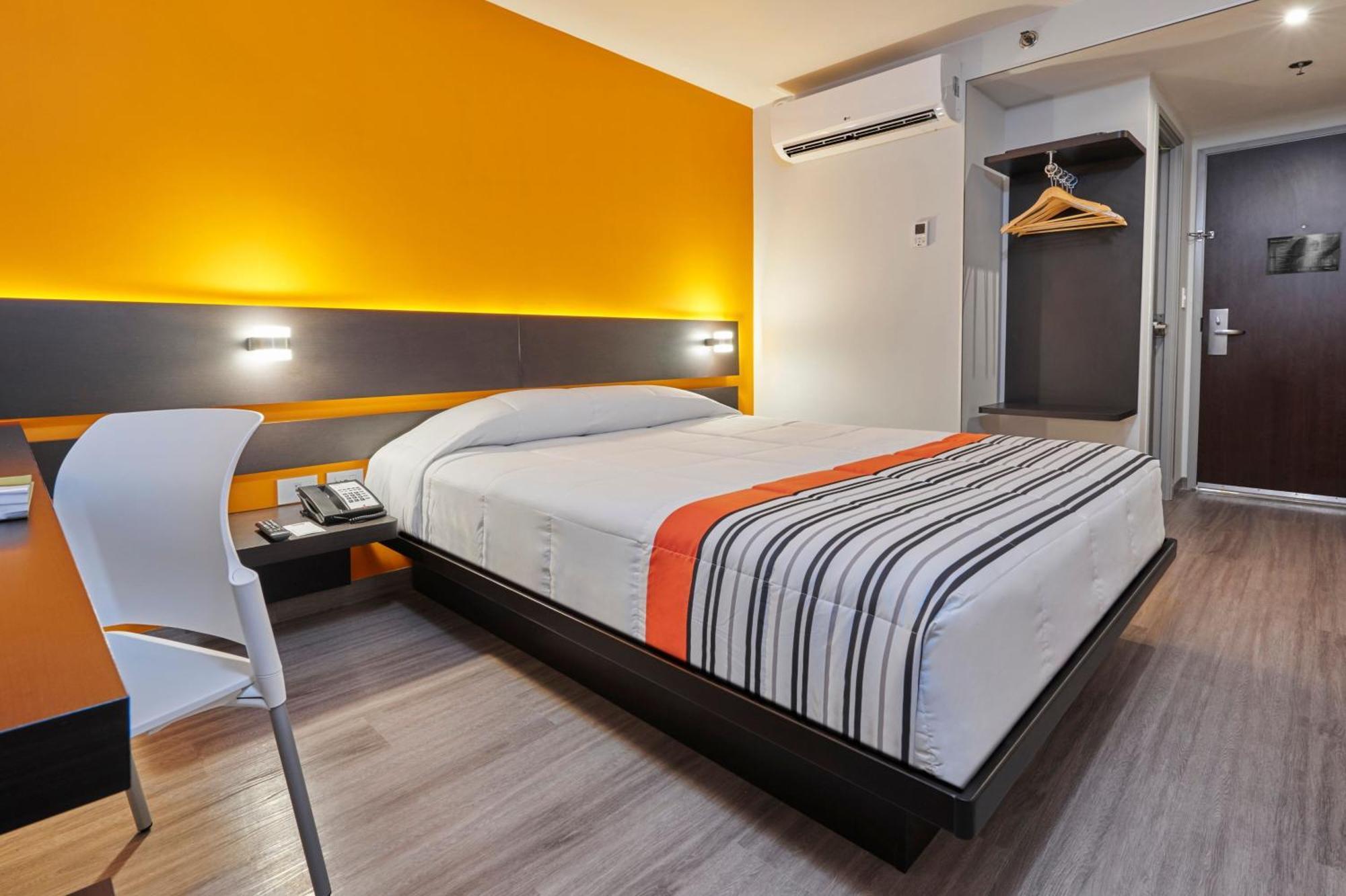 City Express Junior By Marriott Leon Centro De Convenciones Buitenkant foto