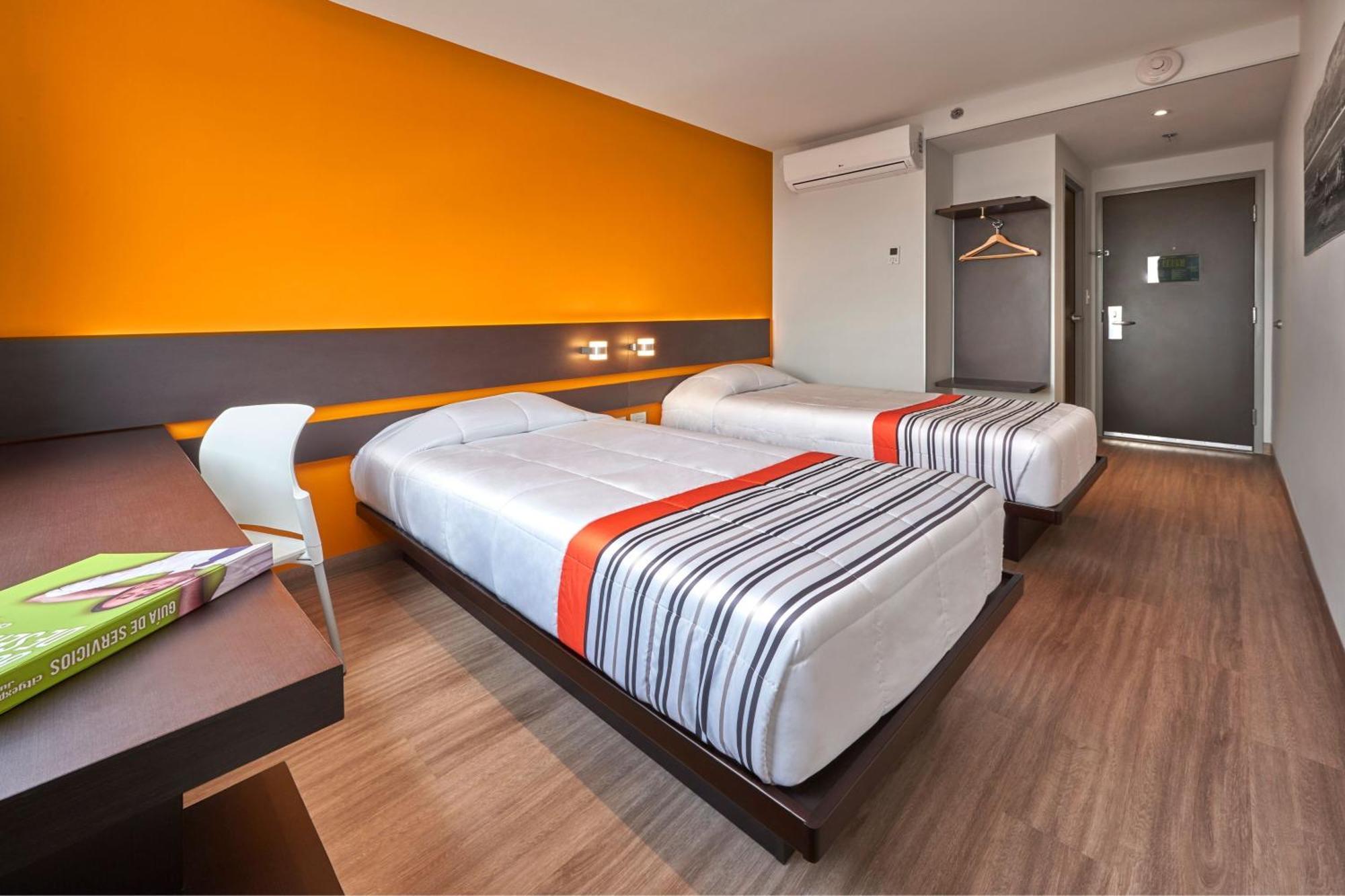 City Express Junior By Marriott Leon Centro De Convenciones Buitenkant foto
