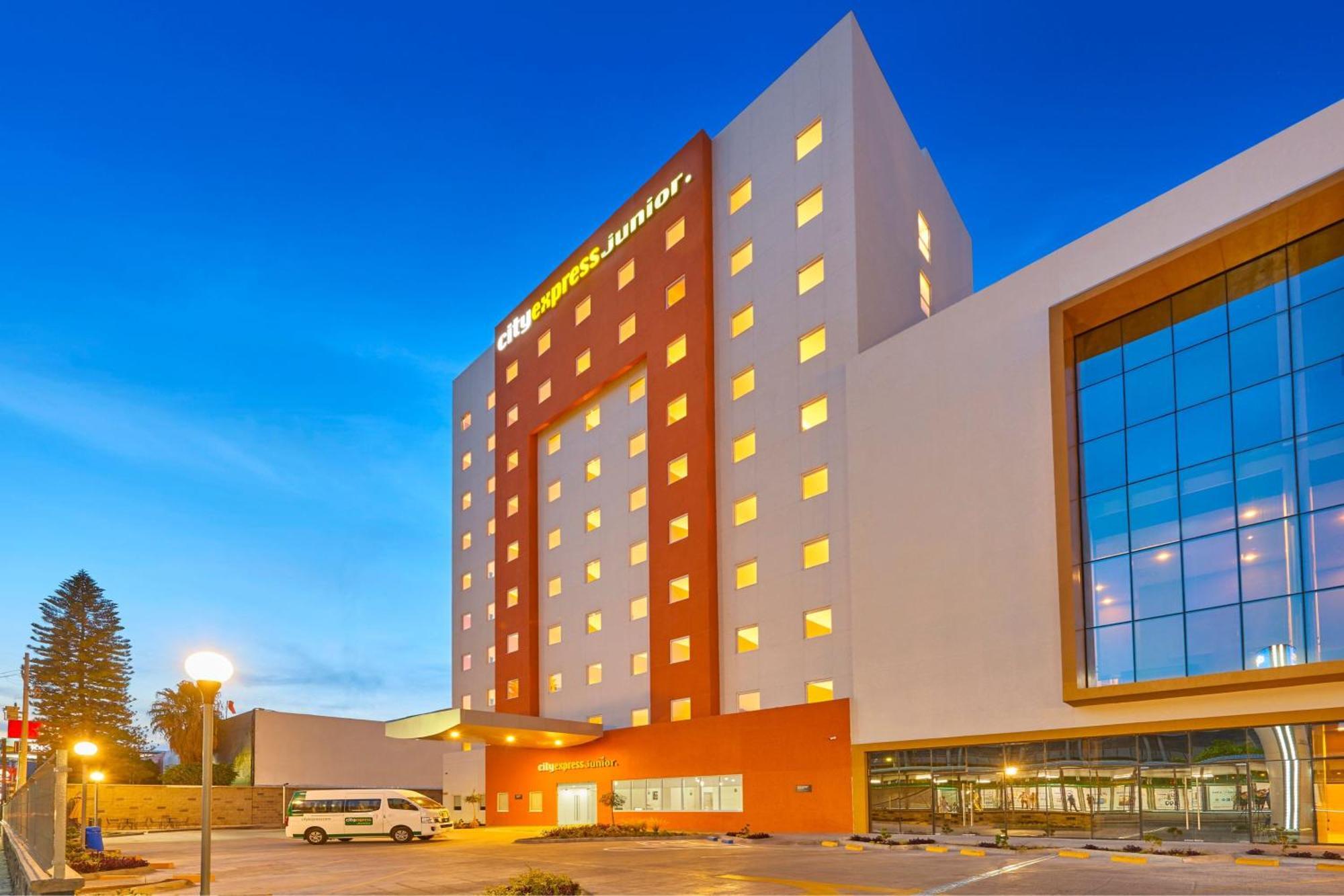 City Express Junior By Marriott Leon Centro De Convenciones Buitenkant foto